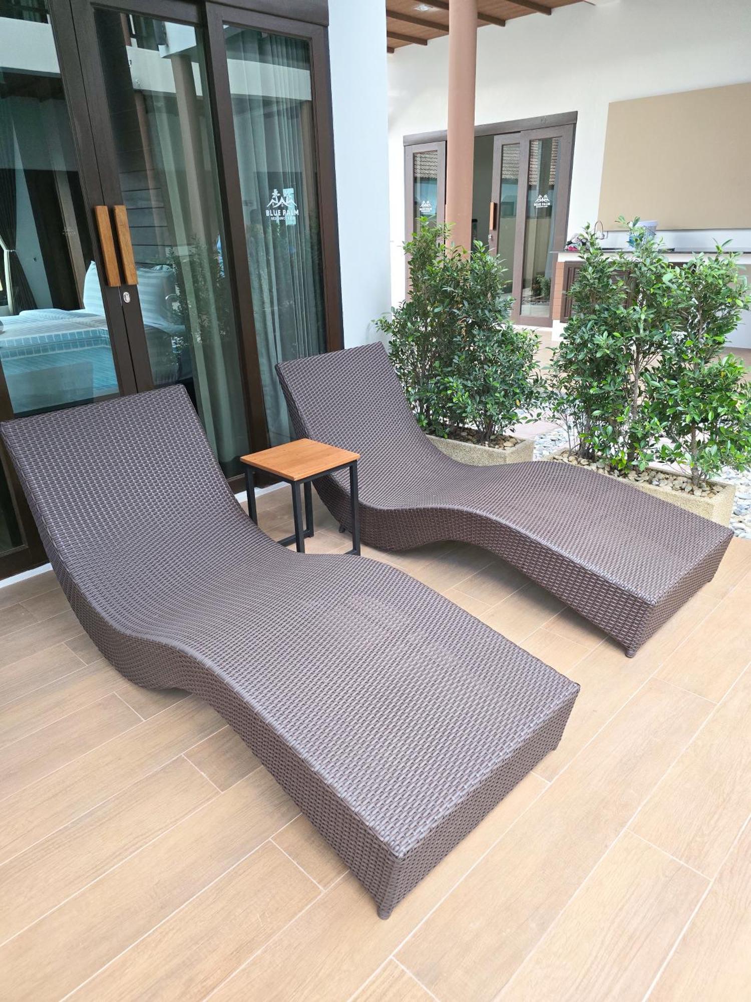 Blue Palm Residence Kata Luaran gambar