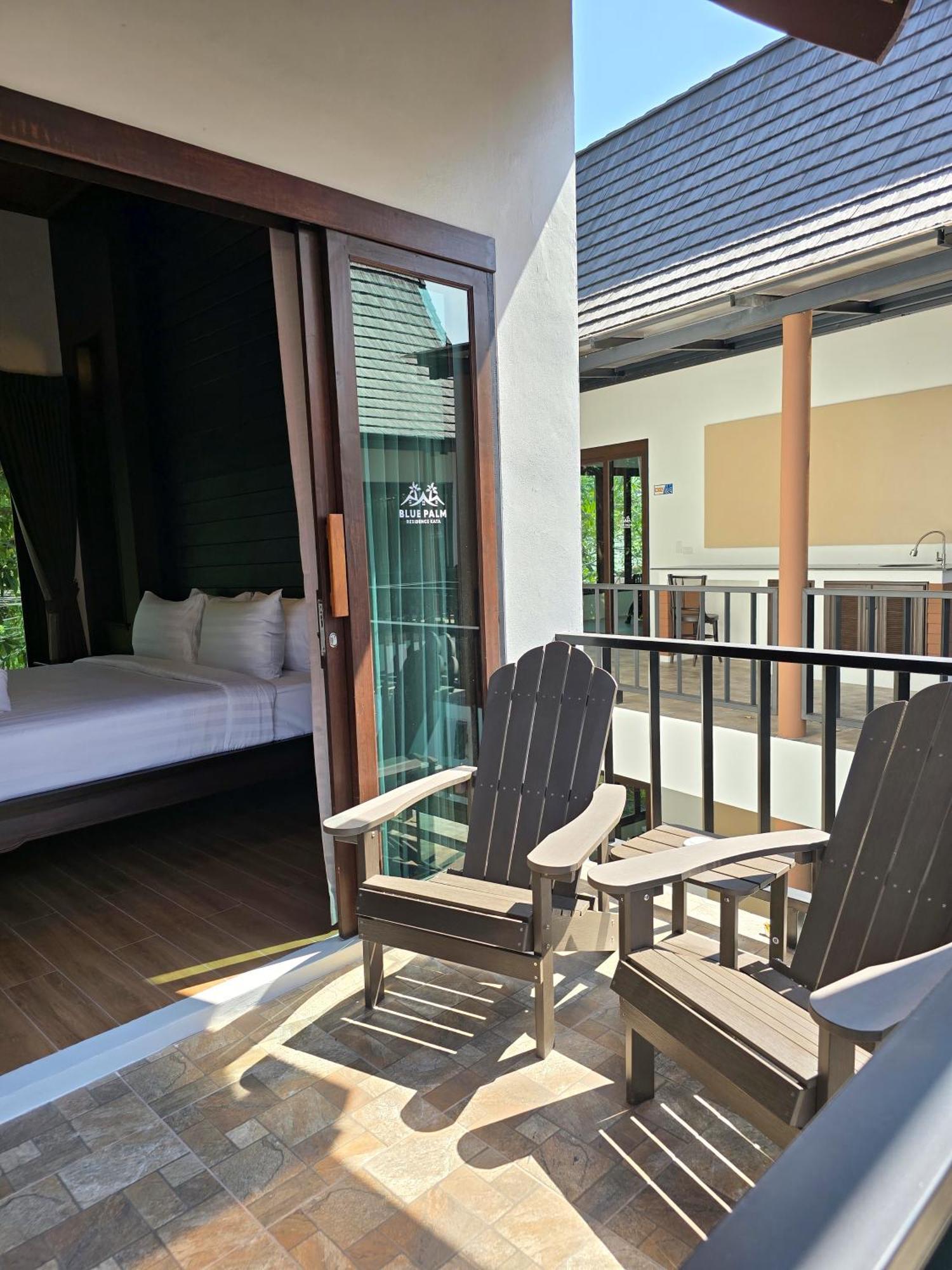 Blue Palm Residence Kata Luaran gambar