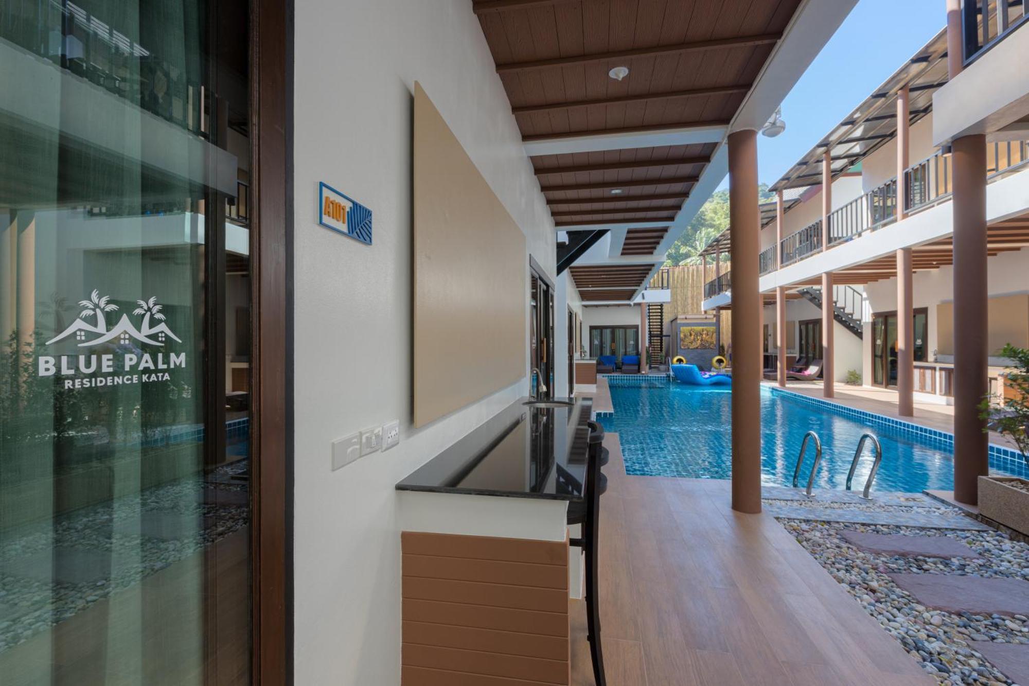 Blue Palm Residence Kata Luaran gambar
